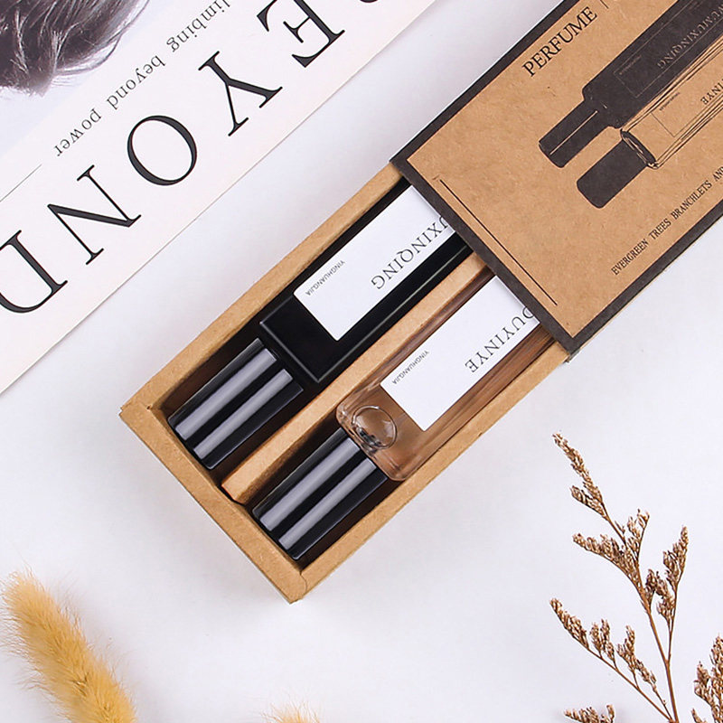 Parfyme gaveeskesett for kvinner Varig lys duft blomsterduft 30ml*2