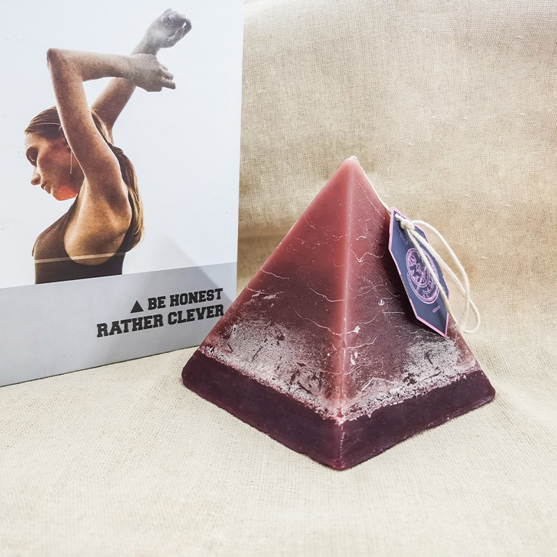 250g Luksus krystalllys Håndlaget Zodiac duftpyramidelys med krystaller