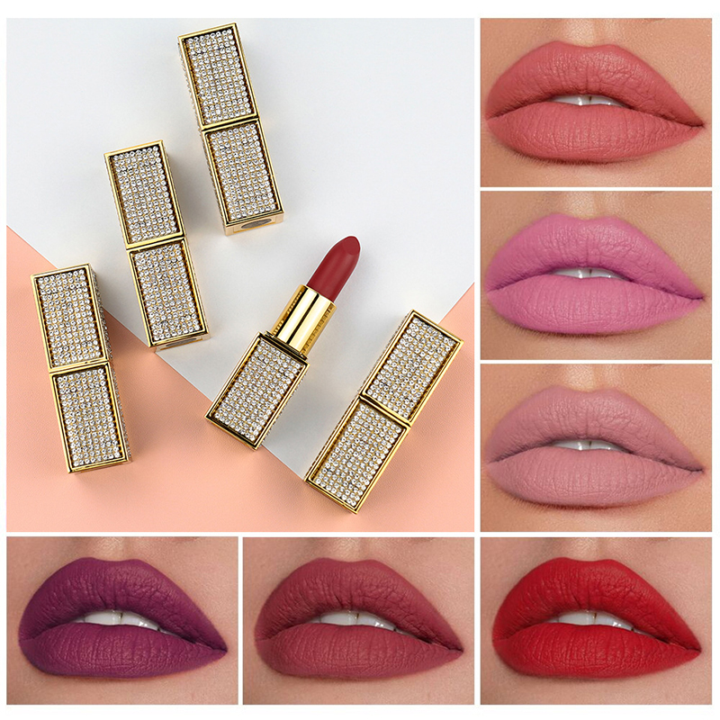 Oem Low Moq 13 farger Fuktighetsgivende Langvarig tilpasset logoetikett Vegan Nude Matte Lip Stick Lipstick